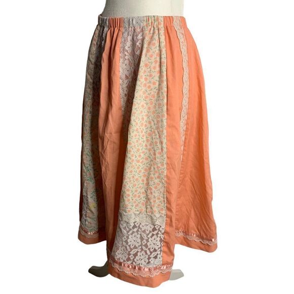Vintage 70s Patchwork Circle Patio Skirt S Pink Floral Lace Cottage Prairie - Picture 3 of 7